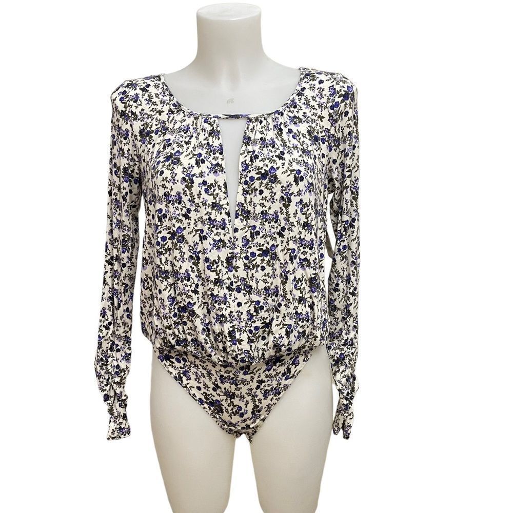 Free People Kaya Printed Floral Bodysuit, longsleeves ivory combo size XS new!‎